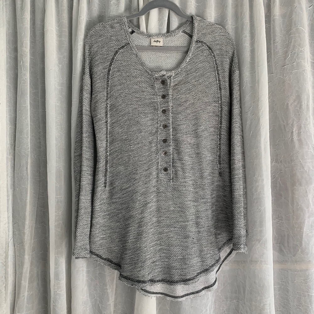 Heather Grey Henley